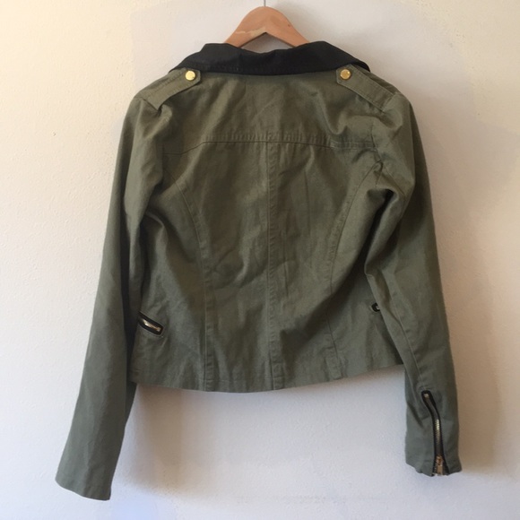 FOREVER 21 - army green jacket faux leather collar - Picture 2 of 5